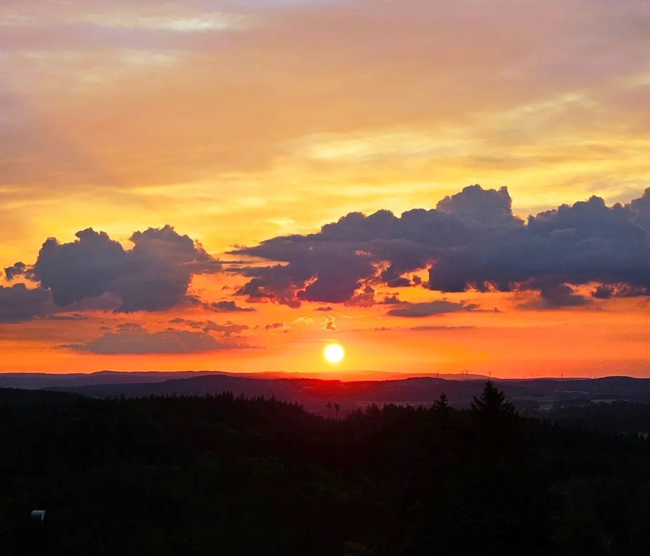 Traumhafte Aussichten vom ersten Gipfel.